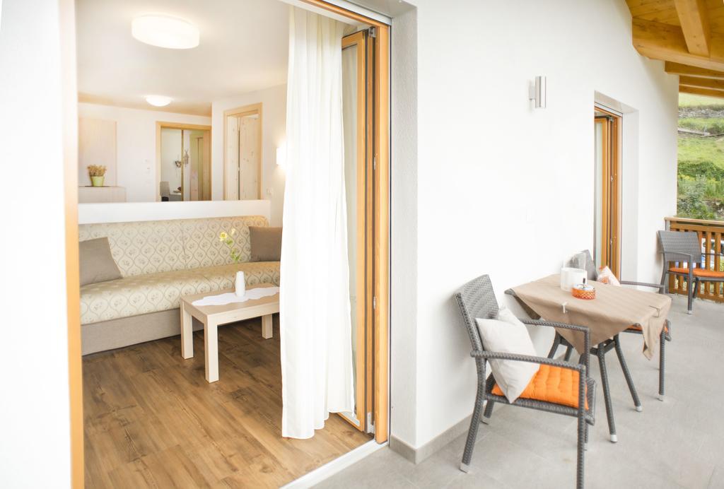 Pruensterhof Schenna Apartment Cameră foto